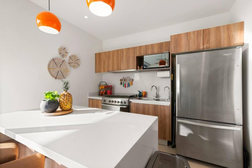3 Bedroom Luxury Condo Next To Beach & Pools, Ac And Internet Акумаль Экстерьер фото