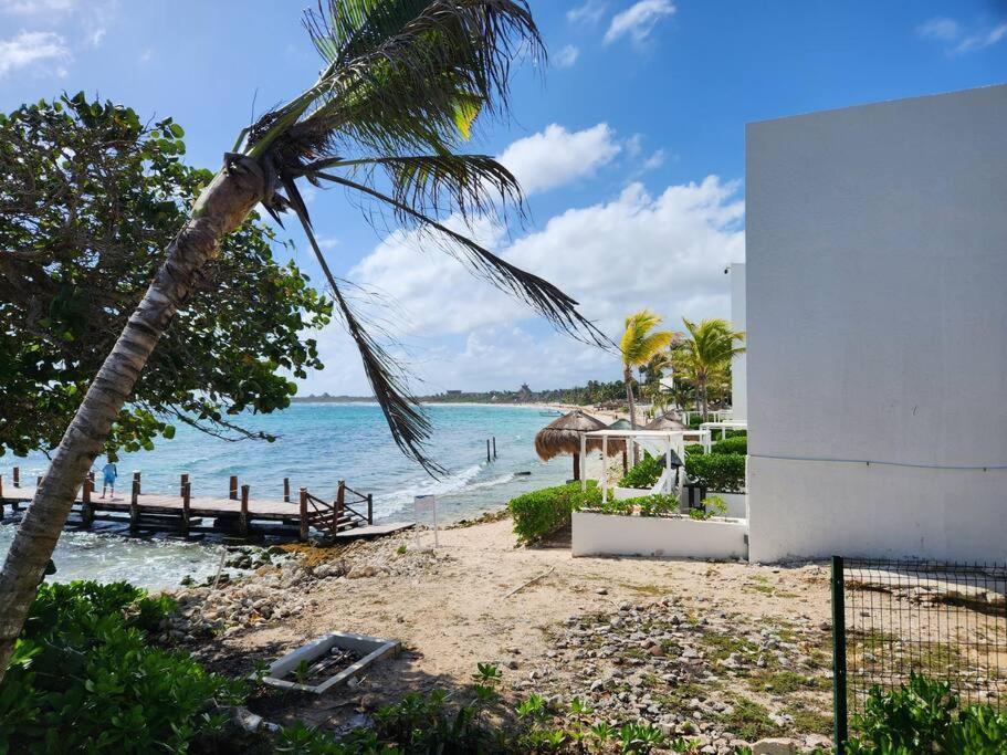 3 Bedroom Luxury Condo Next To Beach & Pools, Ac And Internet Акумаль Экстерьер фото